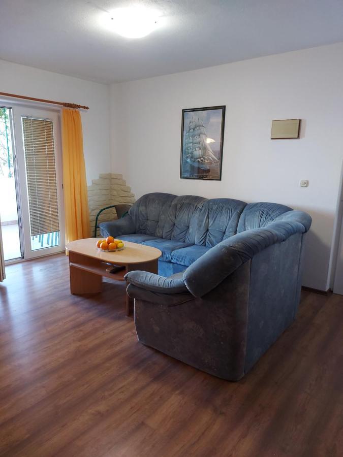 Apartmani Tatjana Okrug Gornji Dış mekan fotoğraf